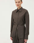 Renne Brown – Verstellbare Bluse aus Schurwolle