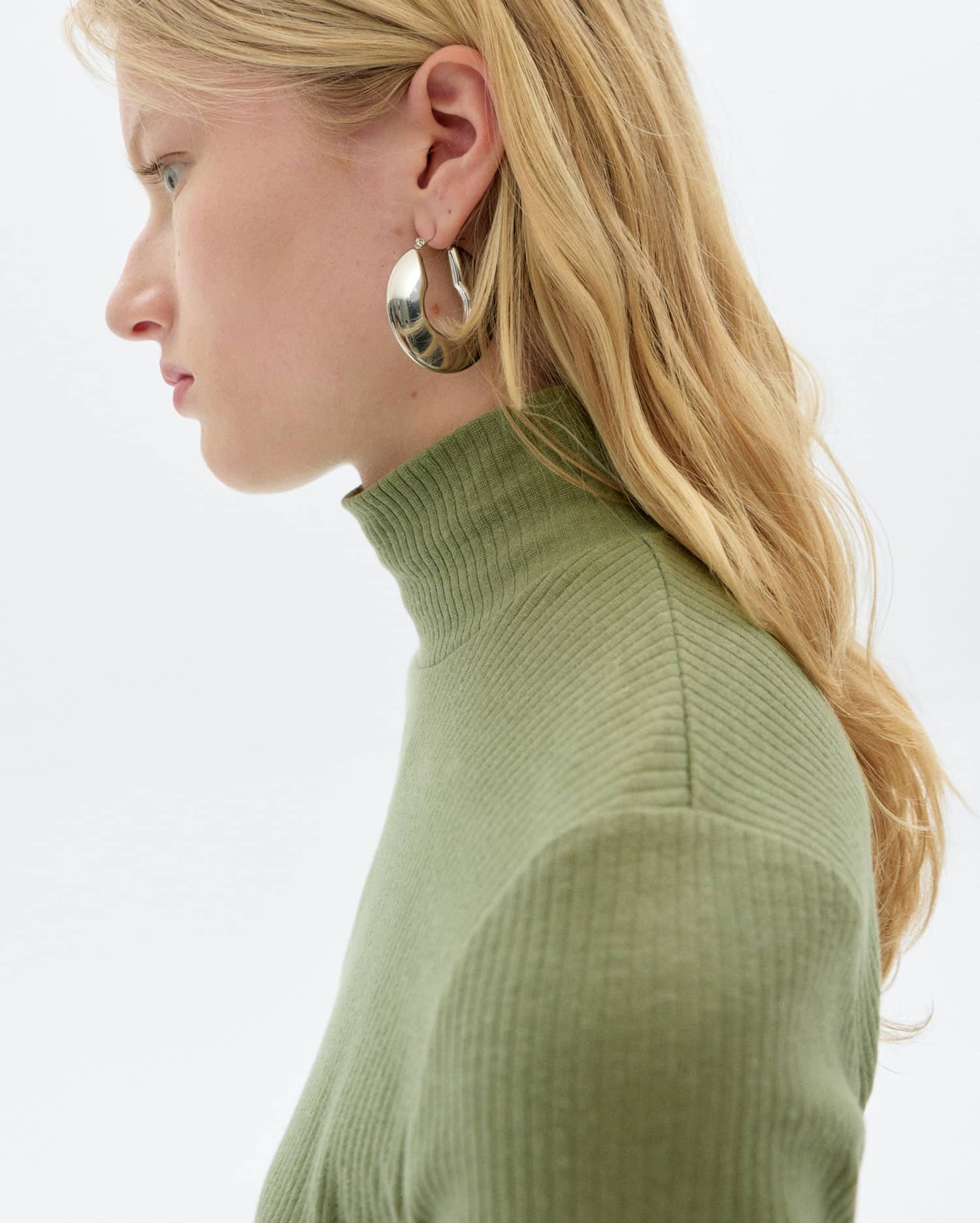 Light Eucalyptus Hemp AINE Top